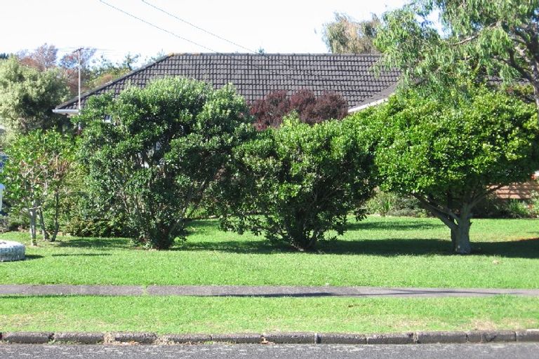 Photo of property in 42 Millen Avenue, Pakuranga, Auckland, 2010