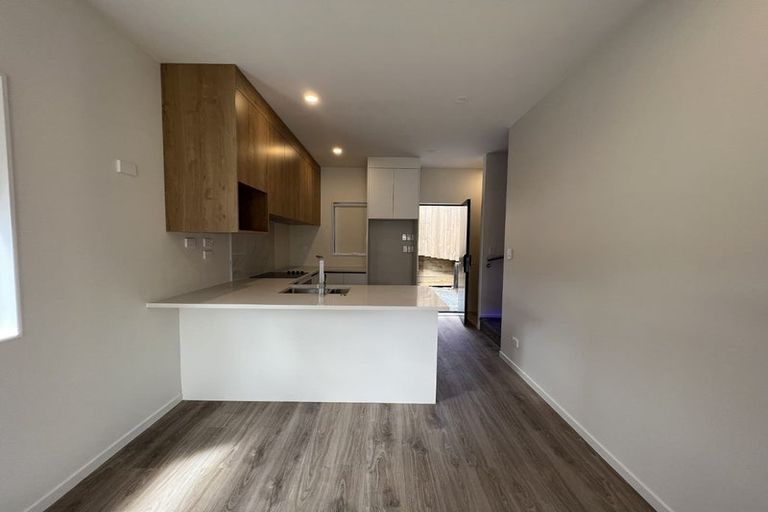 Photo of property in 4/43 Ranui Avenue, Ranui, Auckland, 0612