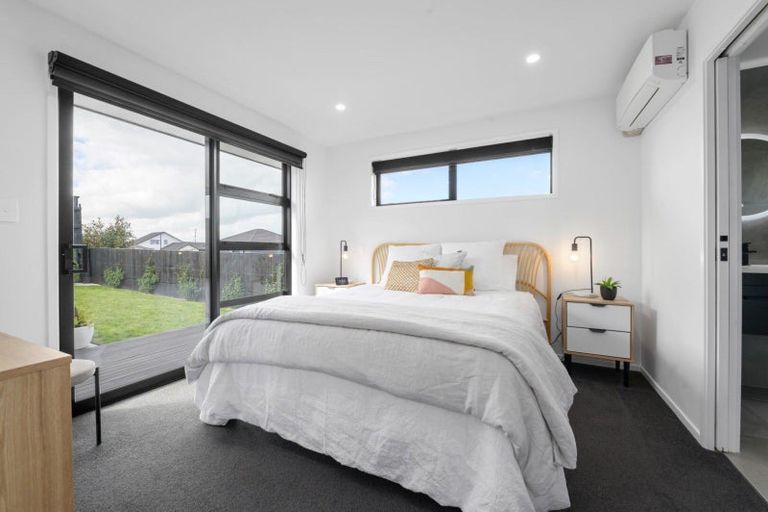 Photo of property in 25 Kapua Crescent, Rototuna North, Hamilton, 3210