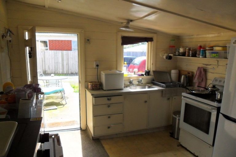 Photo of property in 38 Eton Street, Hampstead, Ashburton, 7700