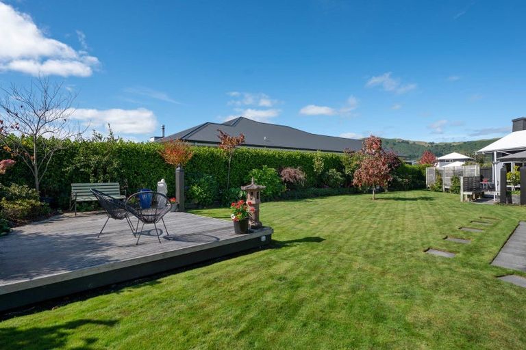 Photo of property in 60 Montgomery Crescent, Kinloch, Taupo, 3377