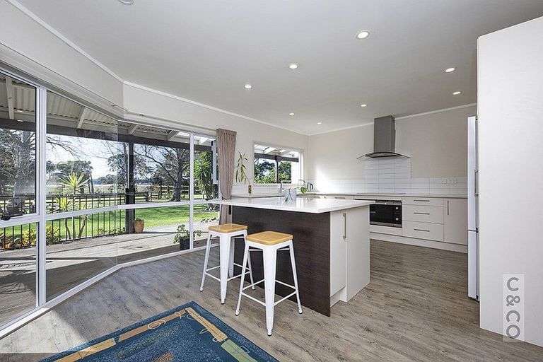 Photo of property in 2246 State Highway 16, Helensville, 0875