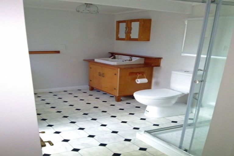 Photo of property in 19 Albany Heights Road, Dairy Flat, Albany, 0792