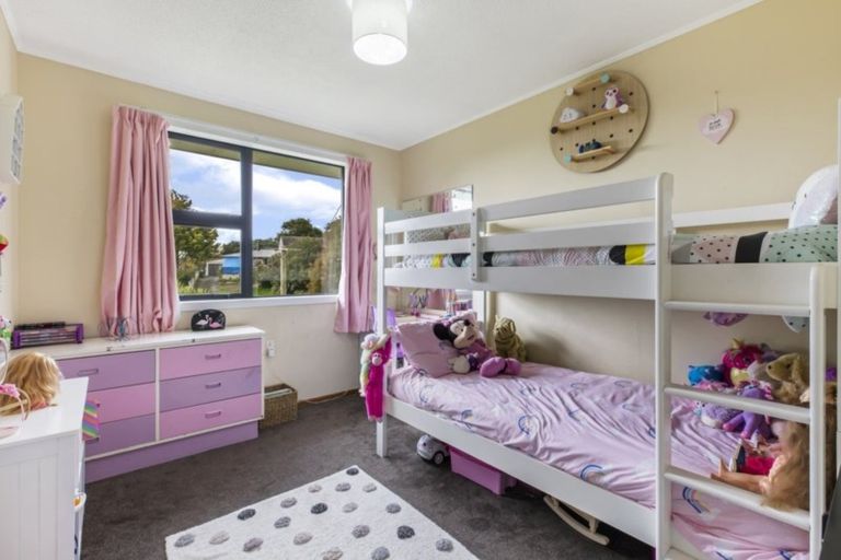 Photo of property in 21 Valley Road, Te Puke, 3119