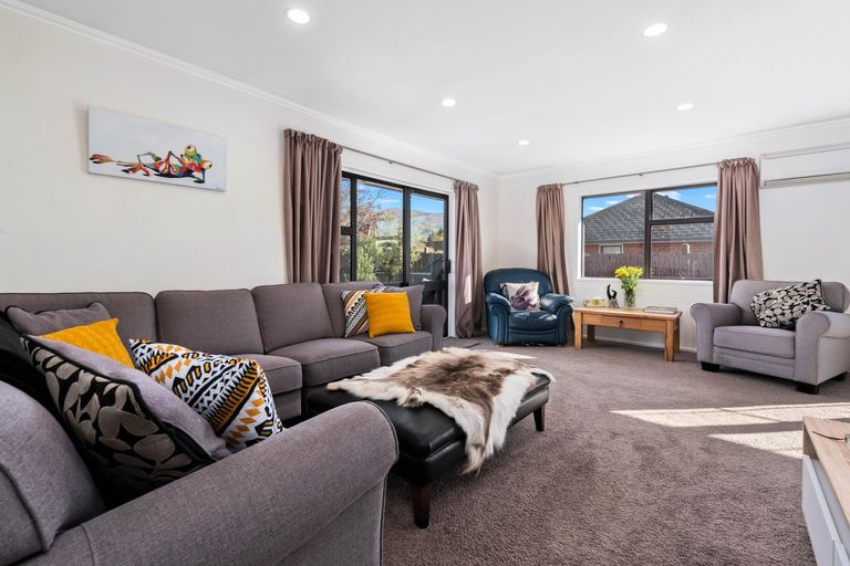 Photo of property in 27 Jollys Road, Cromwell, 9310