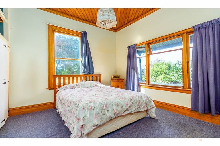 Photo of property in 70 Parsonage Road, Waimate, 7978