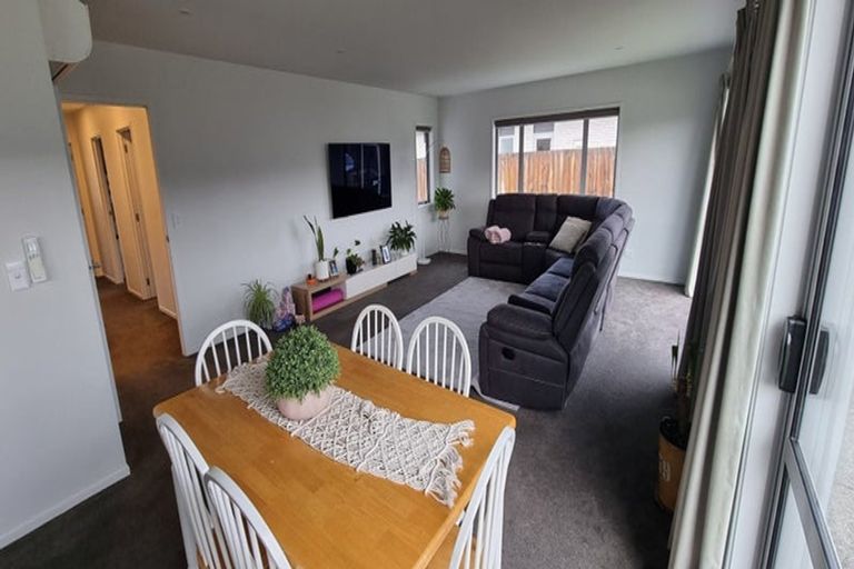 Photo of property in 17 Regent Street, Lower Shotover, Queenstown, 9304