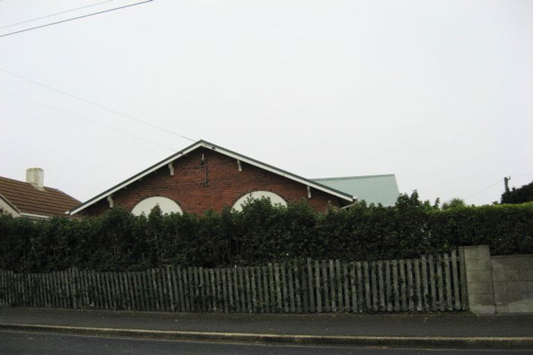 Photo of property in 102 Victoria Road, Saint Kilda, Dunedin, 9012