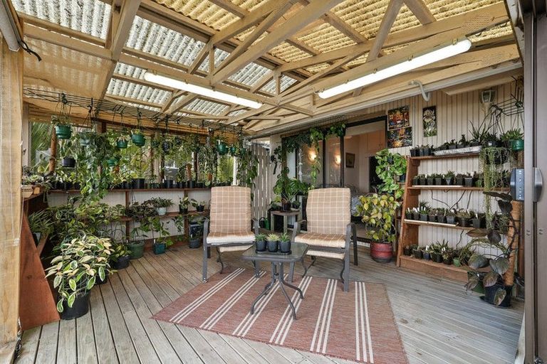 Photo of property in 40a Duncansby Road, Stanmore Bay, Whangaparaoa, 0932