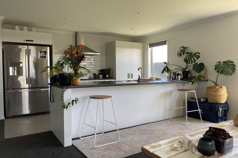 Photo of property in 16 Empire Crescent, Papamoa, 3118