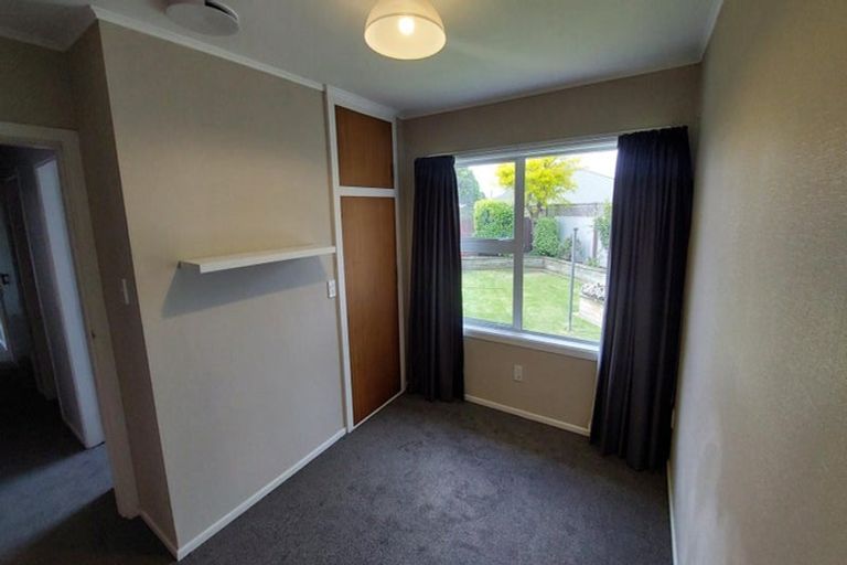 Photo of property in 76 Colman Avenue, Sockburn, Christchurch, 8042