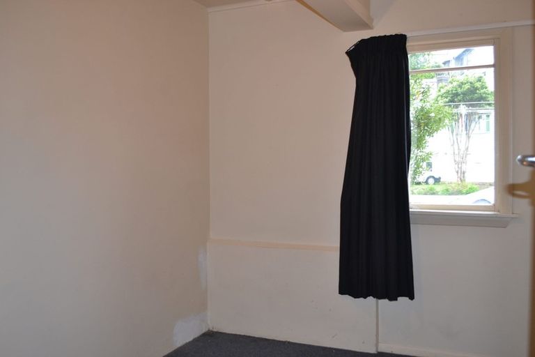 Photo of property in 27 Mccoll Street, Vogeltown, Wellington, 6021