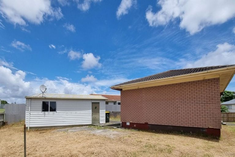 Photo of property in 8 Vetori Place, Clover Park, Auckland, 2023