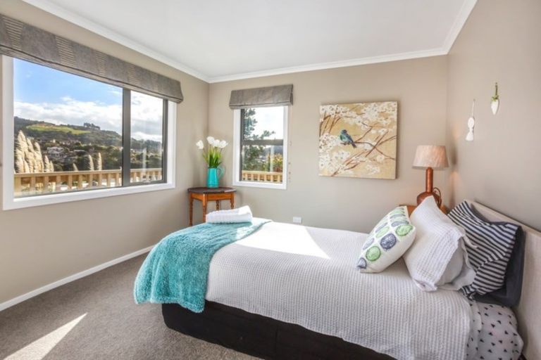 Photo of property in 16 Bluejacket Place, Whitby, Porirua, 5024