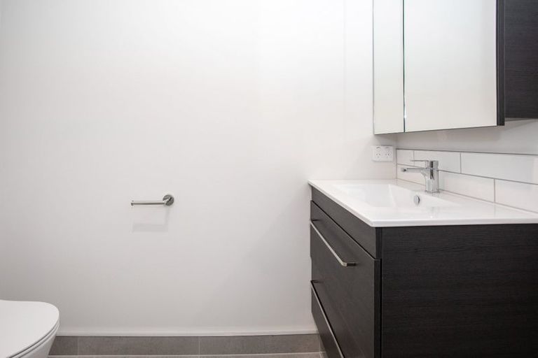 Photo of property in 3/325 Lincoln Road, Addington, Christchurch, 8024