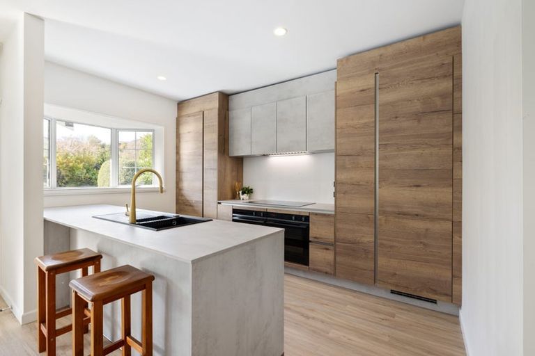 Photo of property in 11a Ashgrove Terrace, Somerfield, Christchurch, 8024