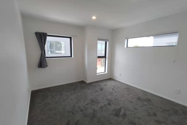 Photo of property in 36d Marendellas Drive, Bucklands Beach, Auckland, 2014