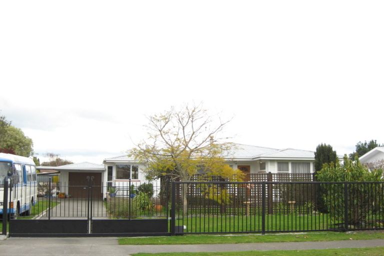 Photo of property in 28 Magdalen Crescent, Pirimai, Napier, 4112
