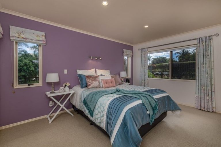Photo of property in 16 Glen Bruce Place, Ngararatunua, Whangarei, 0176