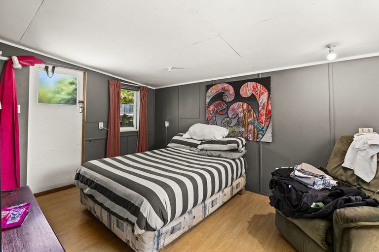 Photo of property in 115 Charlotte Crescent, Mayfair, Hastings, 4122