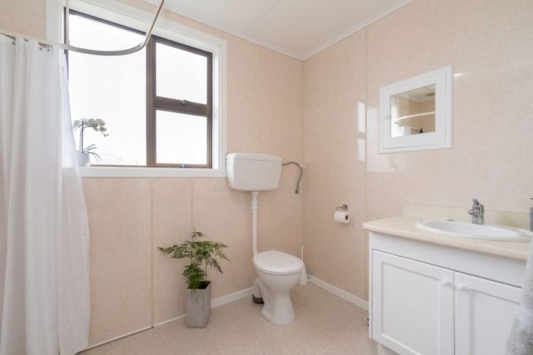 Photo of property in 8 John Street, Ocean View, Dunedin, 9035