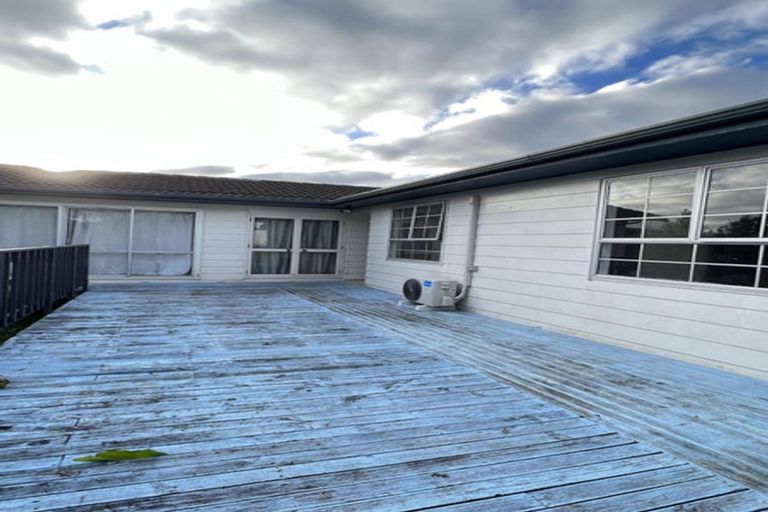 Photo of property in 31 Lyren Place, Half Moon Bay, Auckland, 2012