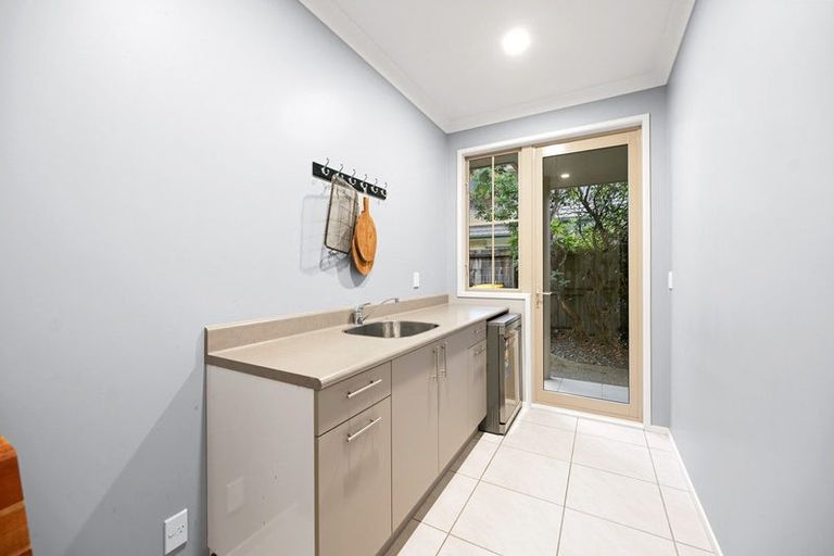 Photo of property in 18 Raungawari Drive, Huntington, Hamilton, 3210