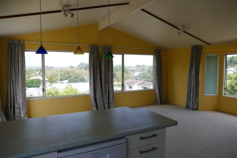 Photo of property in 80n Tirimoana Road, Te Atatu South, Auckland, 0602