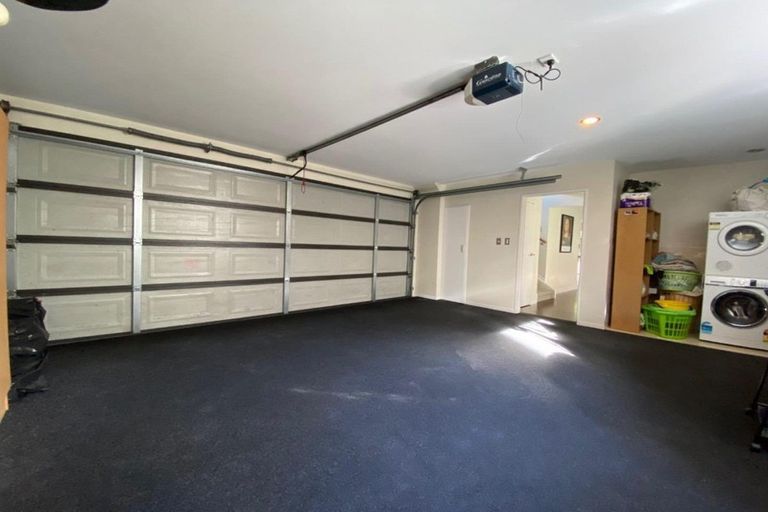 Photo of property in 2/25 Creamer Avenue, Belmont, Auckland, 0622