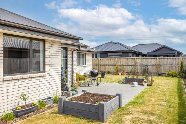 Photo of property in 12 Nathaniel Archer Street, Woodend, 7610