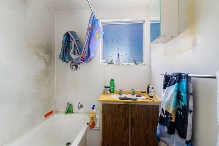 Photo of property in 27 Pohutukawa Drive, Owhata, Rotorua, 3010