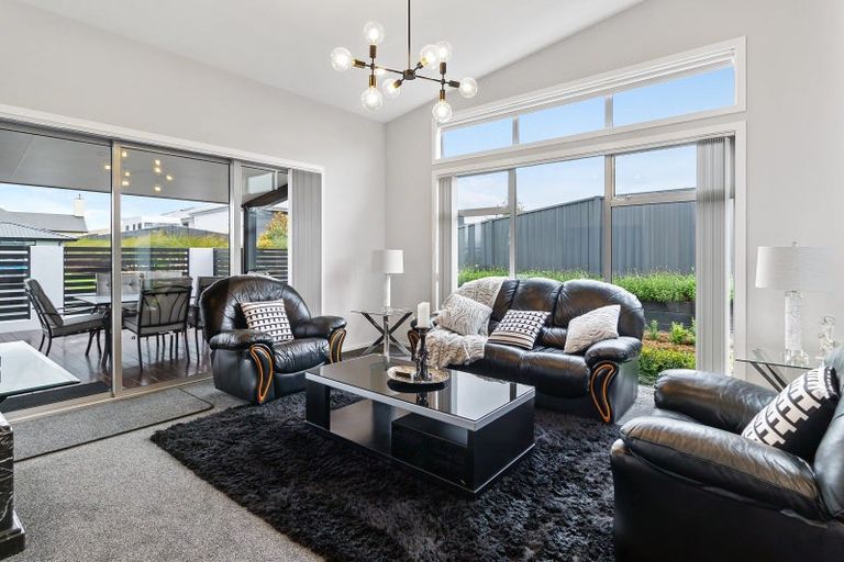 Photo of property in 28 Meadowstone Street, Gleniti, Timaru, 7910