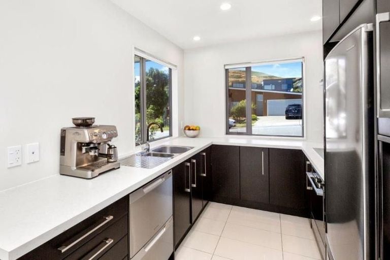 Photo of property in 63 Woodridge Drive, Woodridge, Wellington, 6037