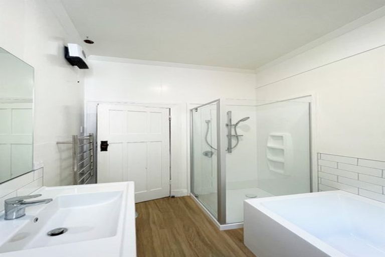 Photo of property in 165 Blanket Bay Road, Sawyers Bay, Port Chalmers, 9023