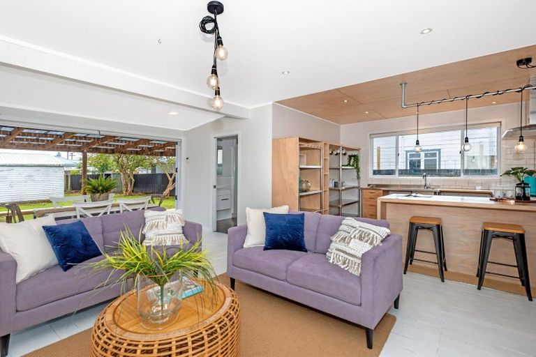 Photo of property in 23 Wellington Street, Te Hapara, Gisborne, 4010