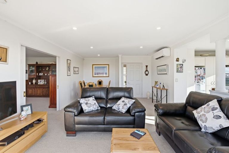 Photo of property in 4a Uldale Place, Westmorland, Christchurch, 8025
