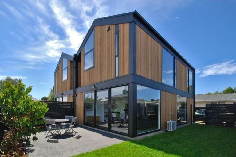 Photo of property in 385d Gloucester Street, Linwood, Christchurch, 8011