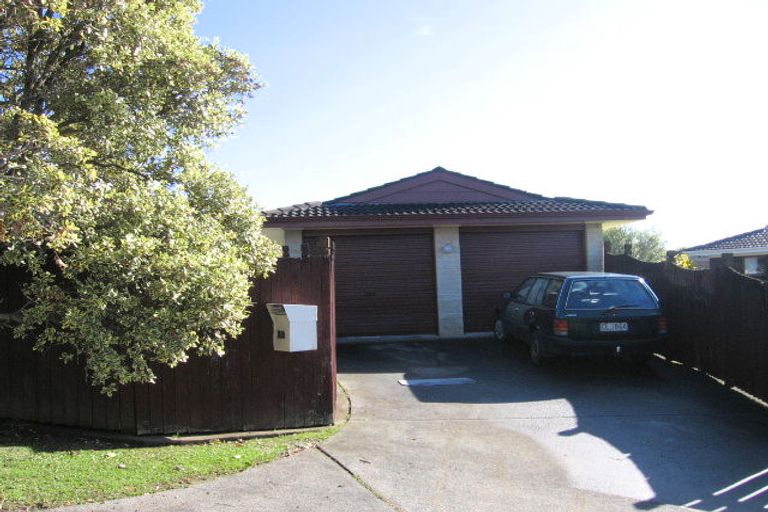 Photo of property in 30 Rapallo Place, Farm Cove, Auckland, 2012