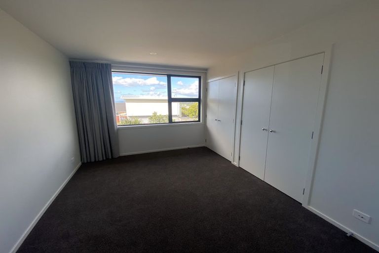 Photo of property in 37 Priscilla Crescent, Kingston, Wellington, 6021