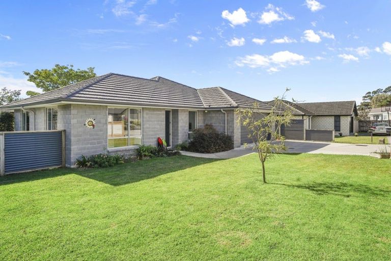 Photo of property in 22b Clive Road, Katikati, 3129