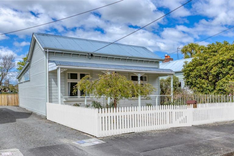 Photo of property in 34 Victoria Street, Masterton, 5810