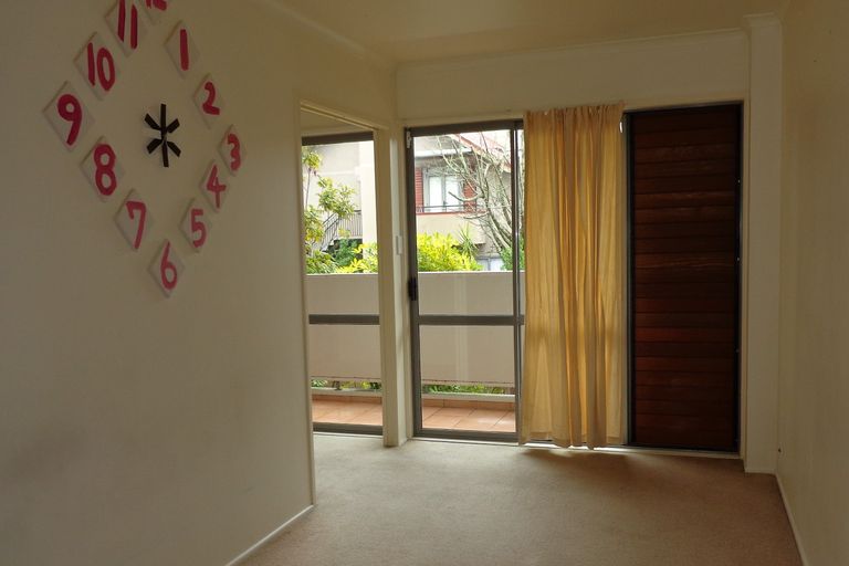 Photo of property in 3c/30 Westward Ho, Glen Eden, Auckland, 0602