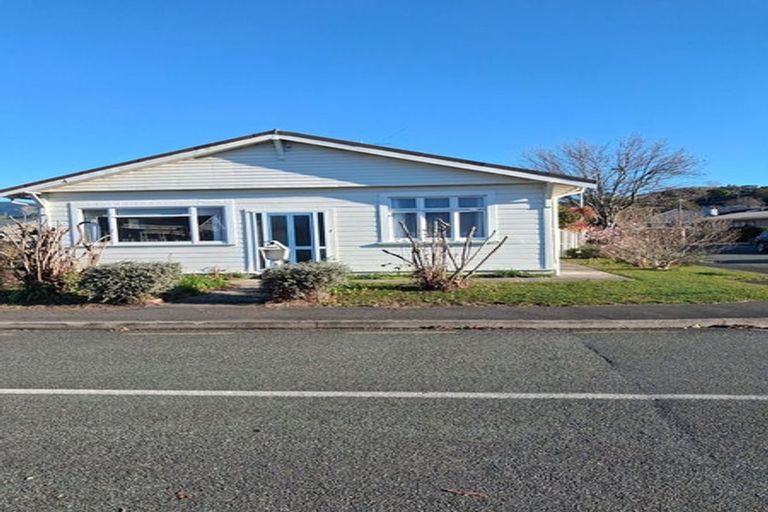 Photo of property in 7 Hutcheson Street, Nelson South, Nelson, 7010
