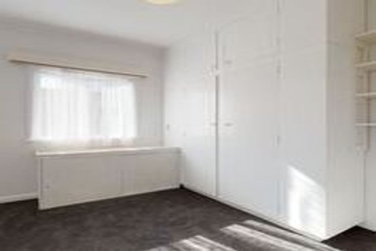 Photo of property in 23 Glamis Avenue, Strathmore Park, Wellington, 6022