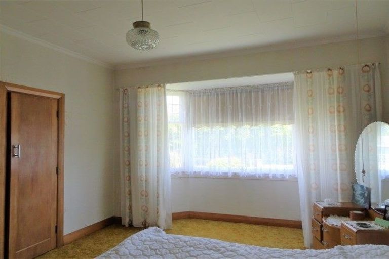 Photo of property in 8 Warburton Street, Karoro, Greymouth, 7805