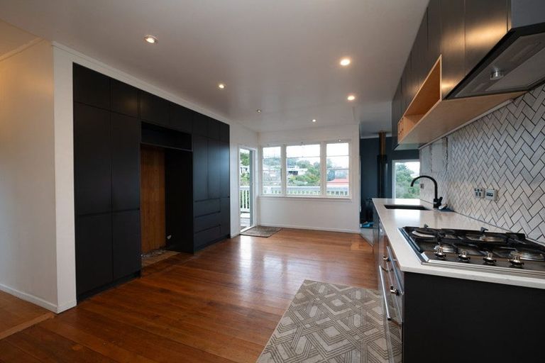 Photo of property in 49 Totara Street, Ravensbourne, Dunedin, 9022