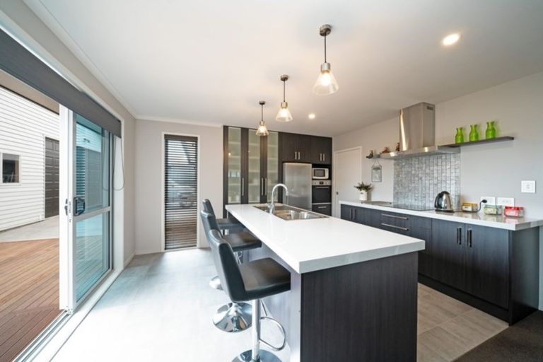 Photo of property in 64 Darlington Street, Ngatea, 3503