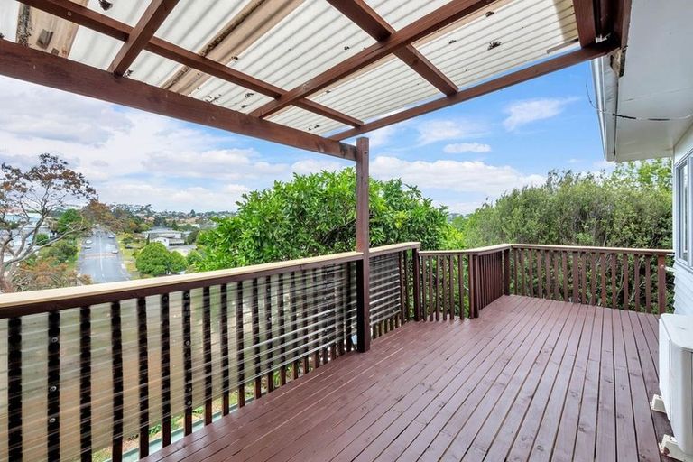 Photo of property in 1/60 Sycamore Drive, Sunnynook, Auckland, 0620