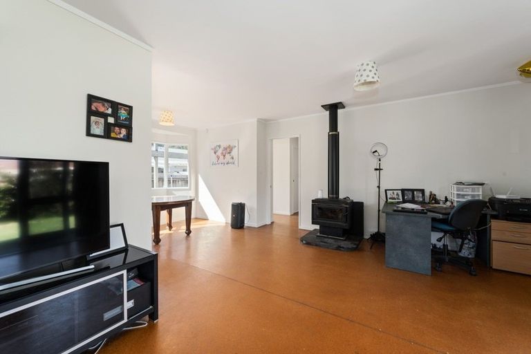 Photo of property in 24 Taksan Place, Pukete, Hamilton, 3200