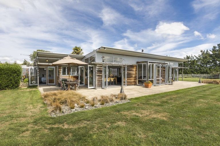 Photo of property in 422 Kairanga Bunnythorpe Road, Bunnythorpe, Palmerston North, 4478